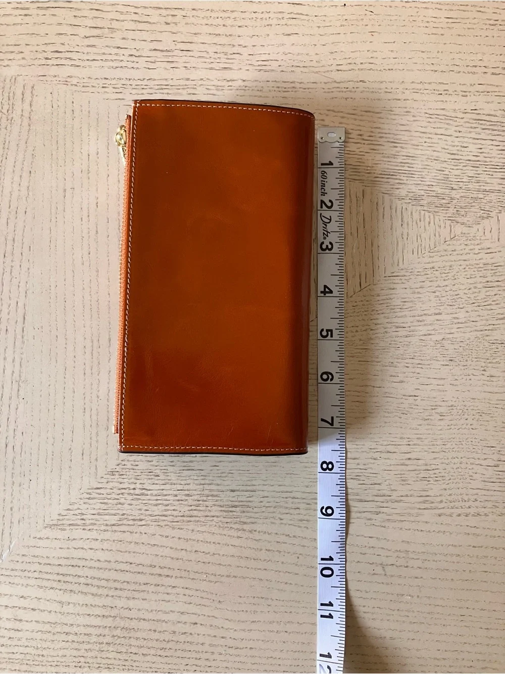 Women’s RFID Blocking Large Capacity Clutch Wallet in Luxury Wax Leather